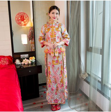 精美繡花中式禮服，時(shí)尚家佳樂文學(xué)新娘禮服