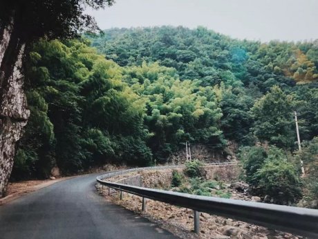 臨安·余來，讓生活重啟