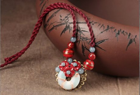 嬌媚典雅鎖骨鏈，醉花月項(xiàng)鏈?zhǔn)罪? / data-DB9O=