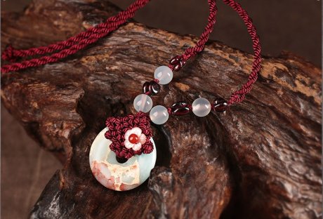 平安扣吊墜鎖骨鏈項(xiàng)鏈?zhǔn)罪? / data-rzU6=