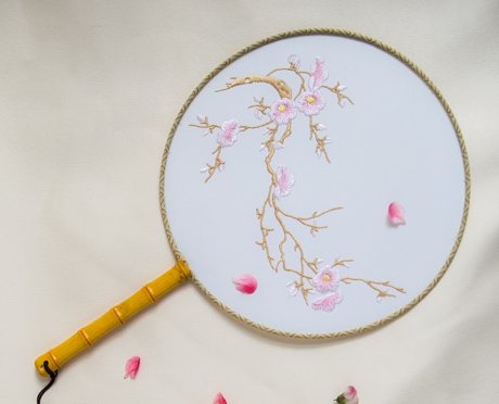清新桃花刺繡團(tuán)扇，粉色韻味繡花宮扇工藝扇子