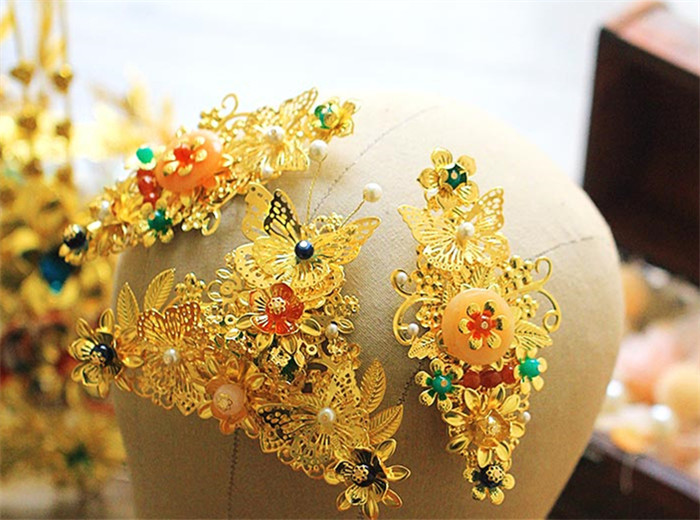 新娘古裝頭飾翠霞，中式婚禮發(fā)飾