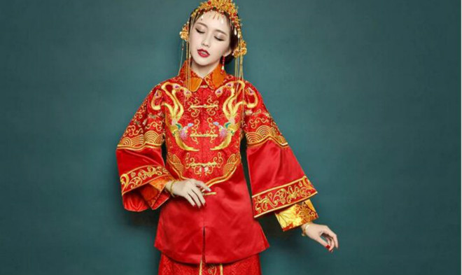 鳳凰于飛刺繡家佳樂(lè)文學(xué)嫁衣中式禮服