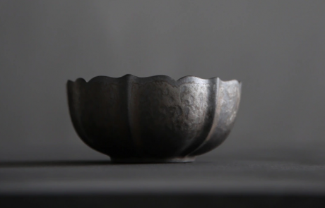 粗陶窯茶洗，鎏金黑蓮花花瓣水洗水盂