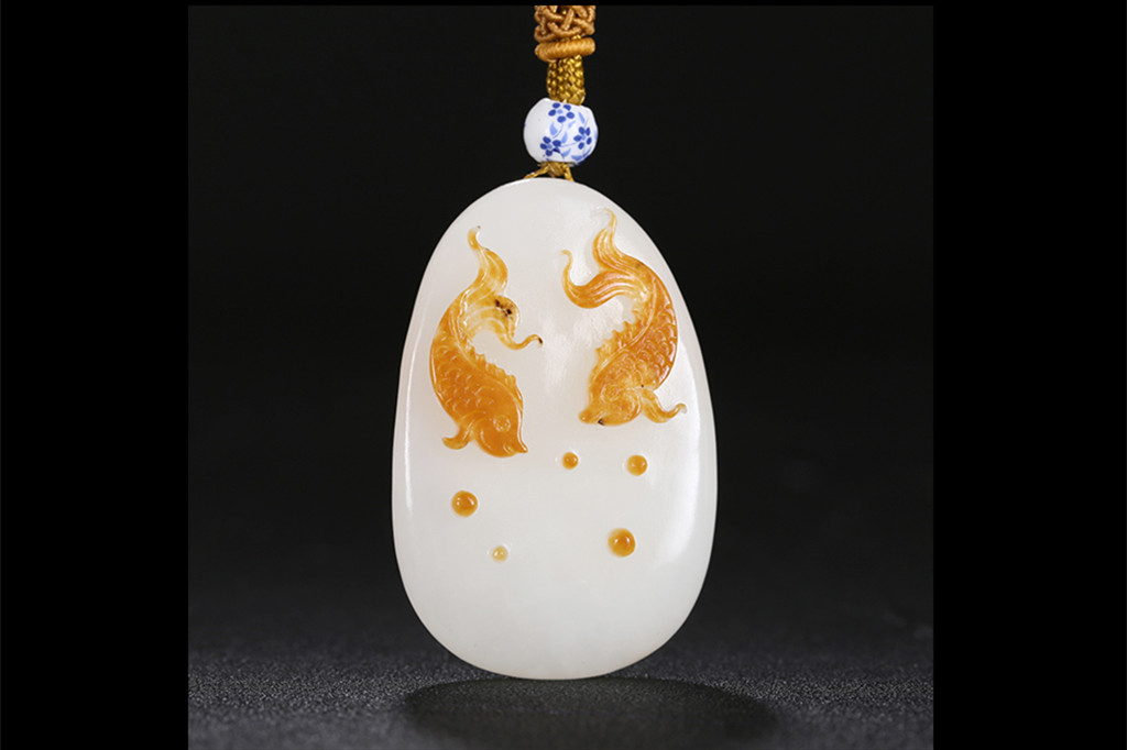 年年有余和田玉魚吊墜，天然白玉掛墜玉墜