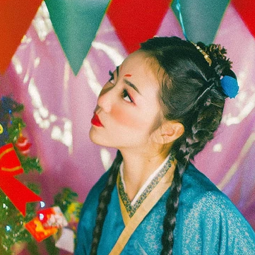 精靈可愛女生頭像，唯美古風真人頭像