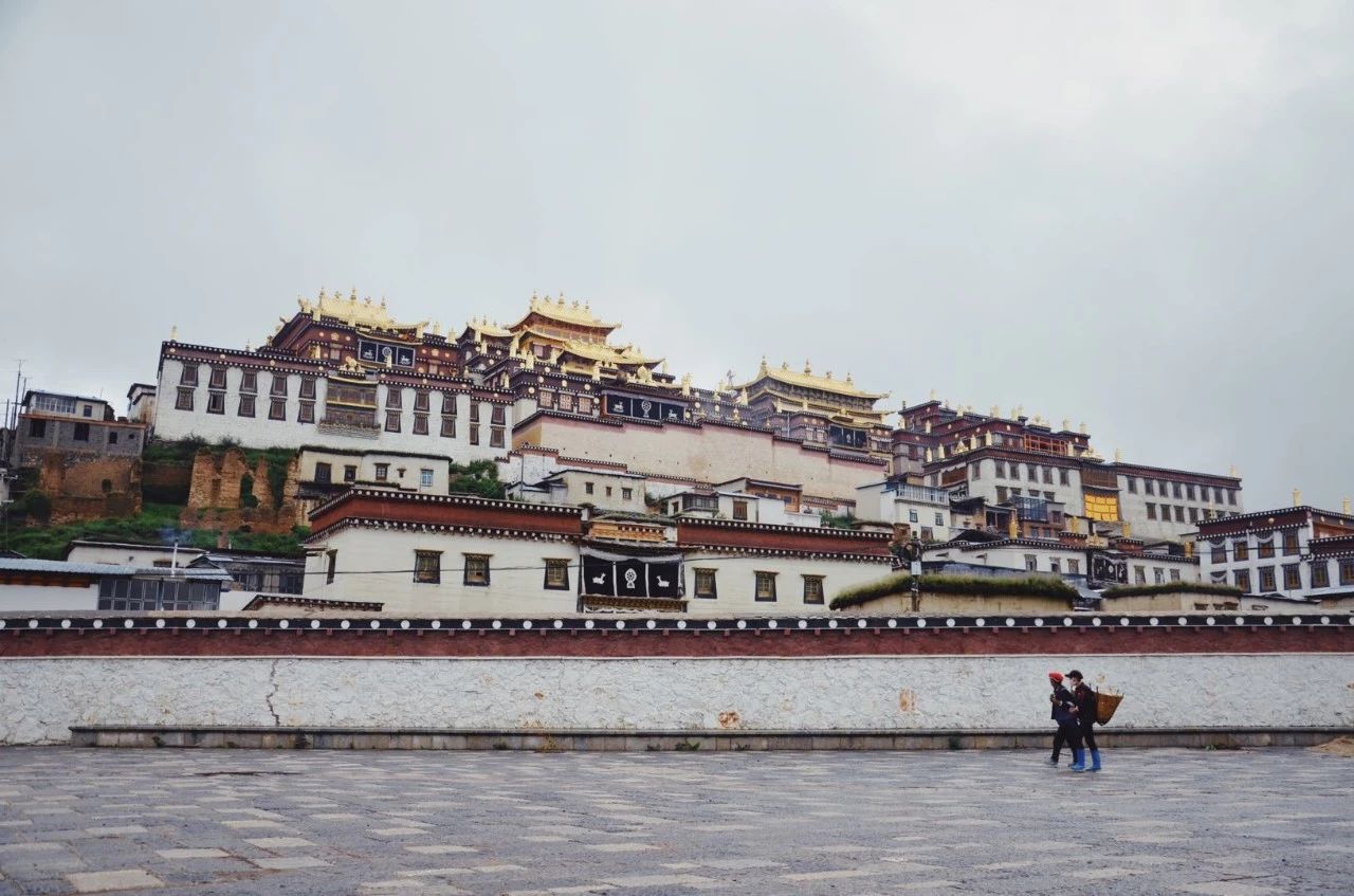 香格里拉·桔子水晶酒店，堅(jiān)持內(nèi)心最重要