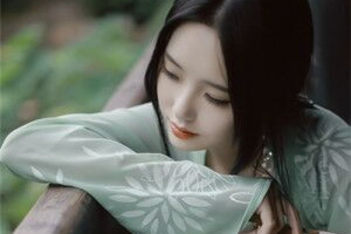 漢服美女慧質(zhì)蘭心古風(fēng)頭像，好看的女生qq頭像