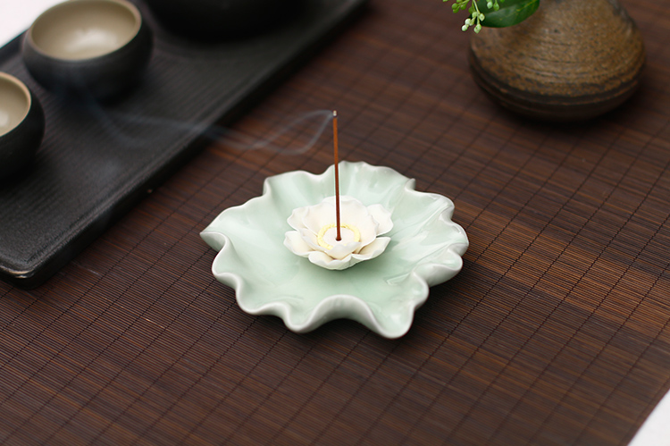 蓮花香爐香插線香爐，創(chuàng)意唯美中式陶瓷熏香爐