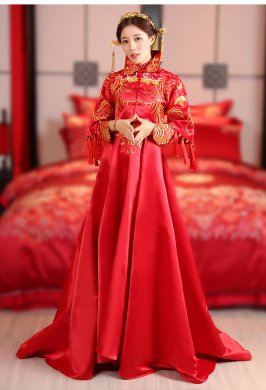 中國(guó)紅氣質(zhì)拖尾新娘禮服,唯美刺繡中式禮服